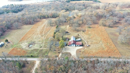 Large Country Home for Sale in Rolla, Missouri - image 28