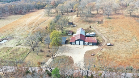 Large Country Home for Sale in Rolla, Missouri - image 27