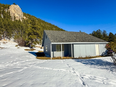 Home Or Cabin In Zortman Montana-Little Rocky Mountains - image 1