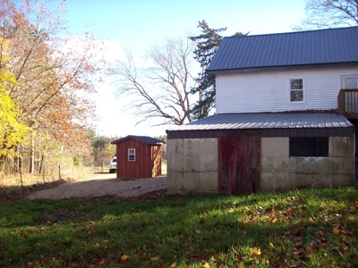 3 Bedroom Country Home Off-Grid Setting Pardeeville WI - image 40