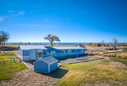 Home on Small Acreage Colorado Hobby Farm Delta County - image 3