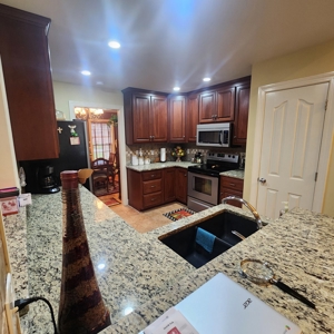 4 bedroom 2.5 bath brick home for sale in Franklin, Ky. - image 29