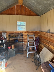 Rustic Log Cabin with Outbuilding with no CCR's - image 21