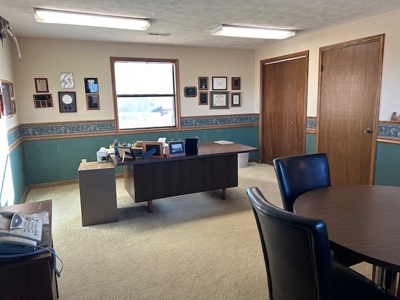 Commercial Building For Sale Hwy 65 Frontage Harrison - image 4