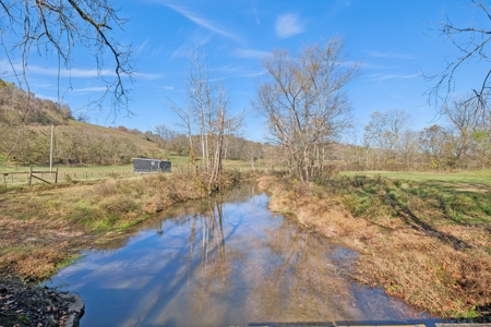 Country Home on 338 Acres for Sale - image 35