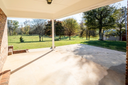 For Sale: Tennessee Country Home on 7.5 acre Mini-Farm! - image 38