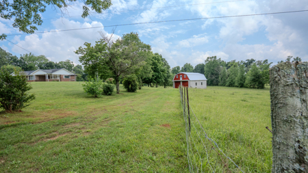 For Sale: Tennessee Country Home on 7.5 acre Mini-Farm! - image 30