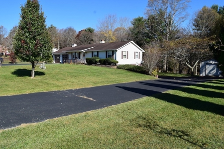 Country Home for Sale Near Town of Floyd VA - image 14