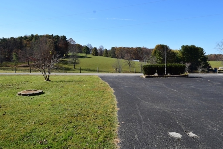 Country Home for Sale Near Town of Floyd VA - image 16