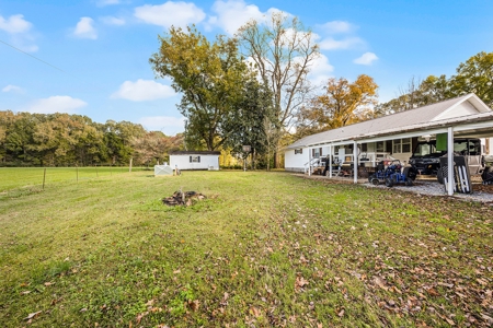 Country Home for Sale w/ Barn & Pasture in Gibson County, TN - image 15