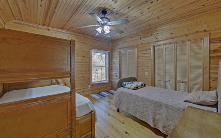 Log Cabin near Helen and Lake Burton in Blue Ridge Foothills - image 16