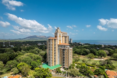 Golf and Ocean view condo PH Alcazar, Coronado, Panamá. - image 48