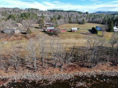 Classic Maine Farmhouse with Riverfront - image 3