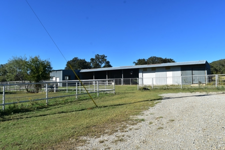 Jack County Texas Cattle and Hunting Ranch - image 48