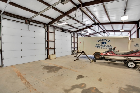 Commercial Property For Sale In Elk City, Oklahoma - image 29