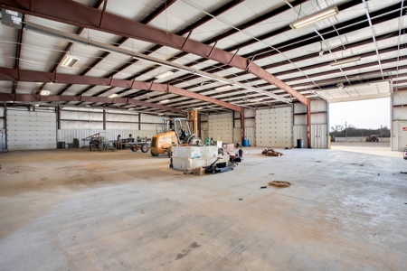 Commercial Property For Sale In Elk City, Oklahoma - image 12