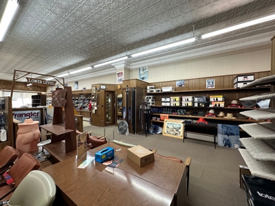MO Brick Commercial Building FOR SALE with Finished Basement - image 1