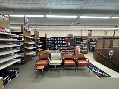 MO Brick Commercial Building FOR SALE with Finished Basement - image 3