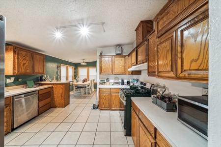 Claremore, OK Home For Sale - image 17