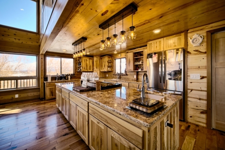 Large Exquisite Custom Cabin for Sale in Hillside, CO - image 10