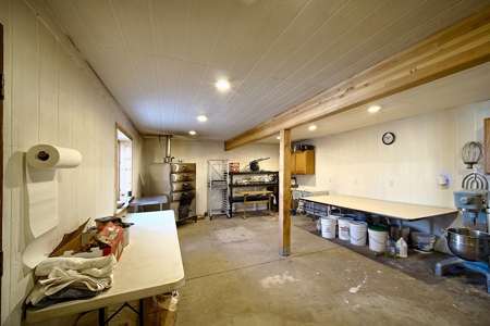 Large Exquisite Custom Cabin for Sale in Hillside, CO - image 31