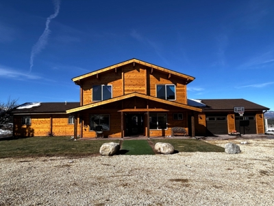 Large Exquisite Custom Cabin for Sale in Hillside, CO - image 1
