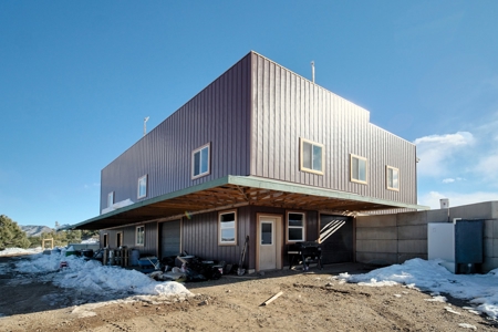 Large Exquisite Custom Cabin for Sale in Hillside, CO - image 42