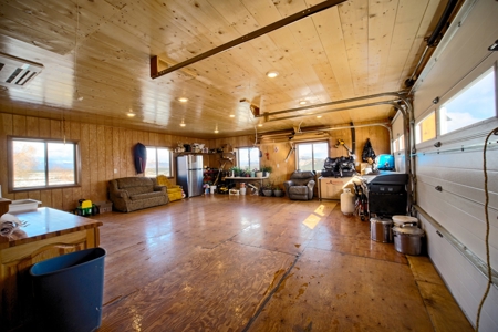 Large Exquisite Custom Cabin for Sale in Hillside, CO - image 37