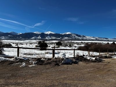 Large Exquisite Custom Cabin for Sale in Hillside, CO - image 5