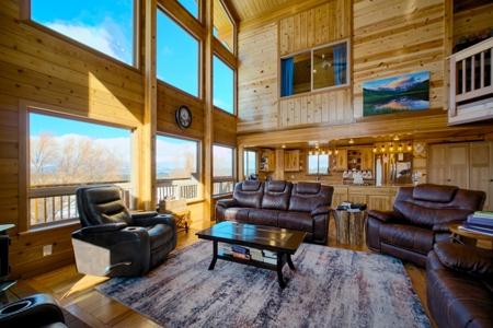Large Exquisite Custom Cabin for Sale in Hillside, CO - image 16