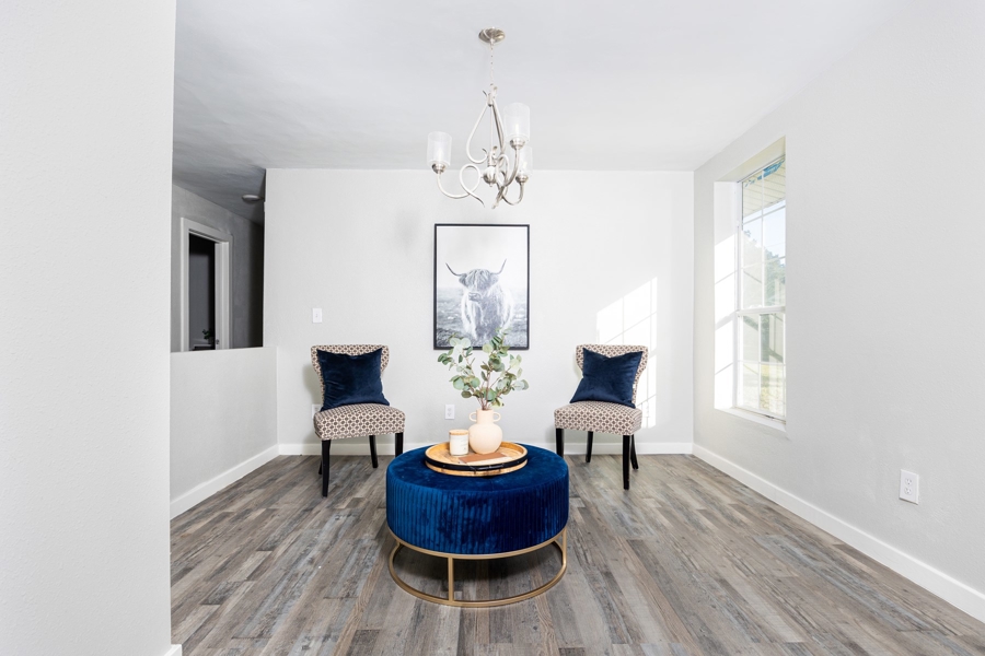Dining/Lounge Room