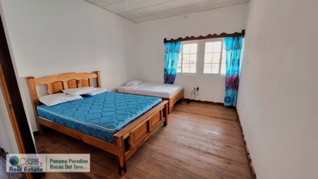 Overwater Home with Two Cabins, Bastimentos, Bocas del Toro - image 14