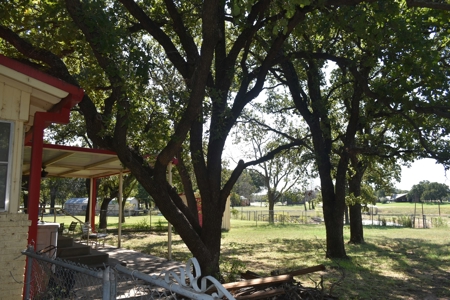 Waterfront Home, Hubbard Creek Lake in Breckenridge TX - image 11