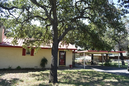 Waterfront Home, Hubbard Creek Lake in Breckenridge TX - image 9