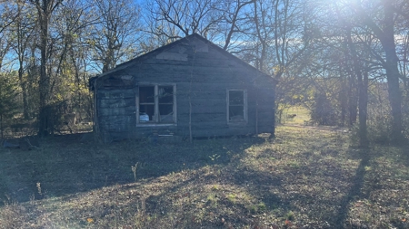 393 Acres of Hunting and Ranching Paradise | SE Oklahoma - image 39