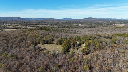 393 Acres of Hunting and Ranching Paradise | SE Oklahoma - image 15