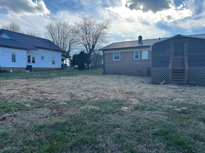 Home for Sale in Stony Point | Brick/Vinyl Ranch Home - image 30