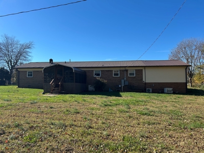 Home for Sale in Stony Point | Brick/Vinyl Ranch Home - image 22