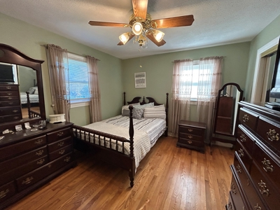 Home for Sale in Stony Point | Brick/Vinyl Ranch Home - image 16
