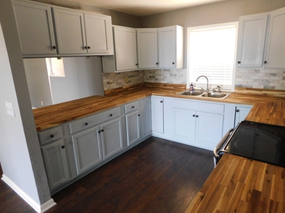 Refurbished Home on Beautiful Lake Brownwood - image 9