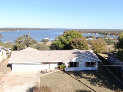 Refurbished Home on Beautiful Lake Brownwood - image 1