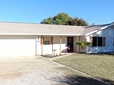 Refurbished Home on Beautiful Lake Brownwood - image 36