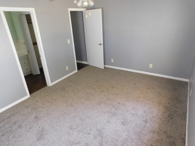 Refurbished Home on Beautiful Lake Brownwood - image 20