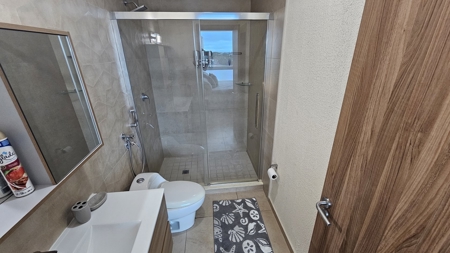 Exquisite 2 bedroom 2 bath oceanfront condo - image 16