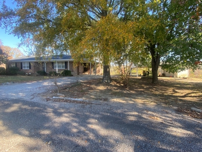Lake View Home In Tn For Sale W/ No Restrictions - image 2