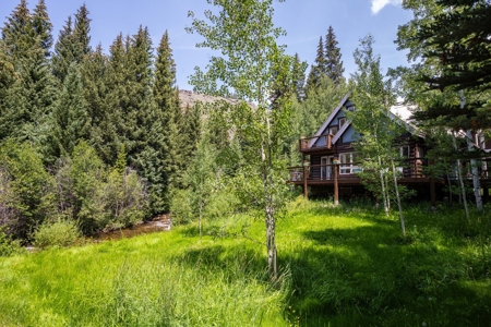 Colorado Creek Front Mountain Log Home - image 33