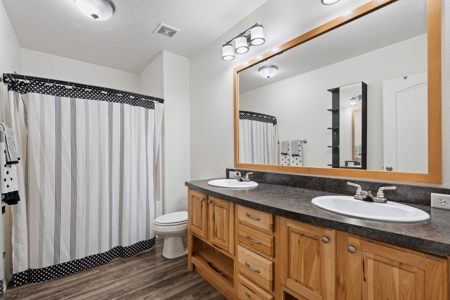 Charming Country Retreat – Privacy, Space and Modern Comfort - image 5