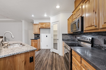 Charming Country Retreat – Privacy, Space and Modern Comfort - image 14