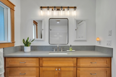 Peaceful Naselle Valley Home with Modern Updates - image 12