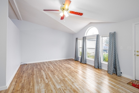 Low Maintenance Manufactured Home in beautiful Park in Colo. - image 7